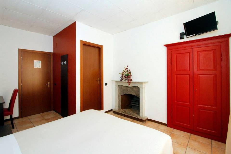 Albergo Maccagno Luaran gambar
